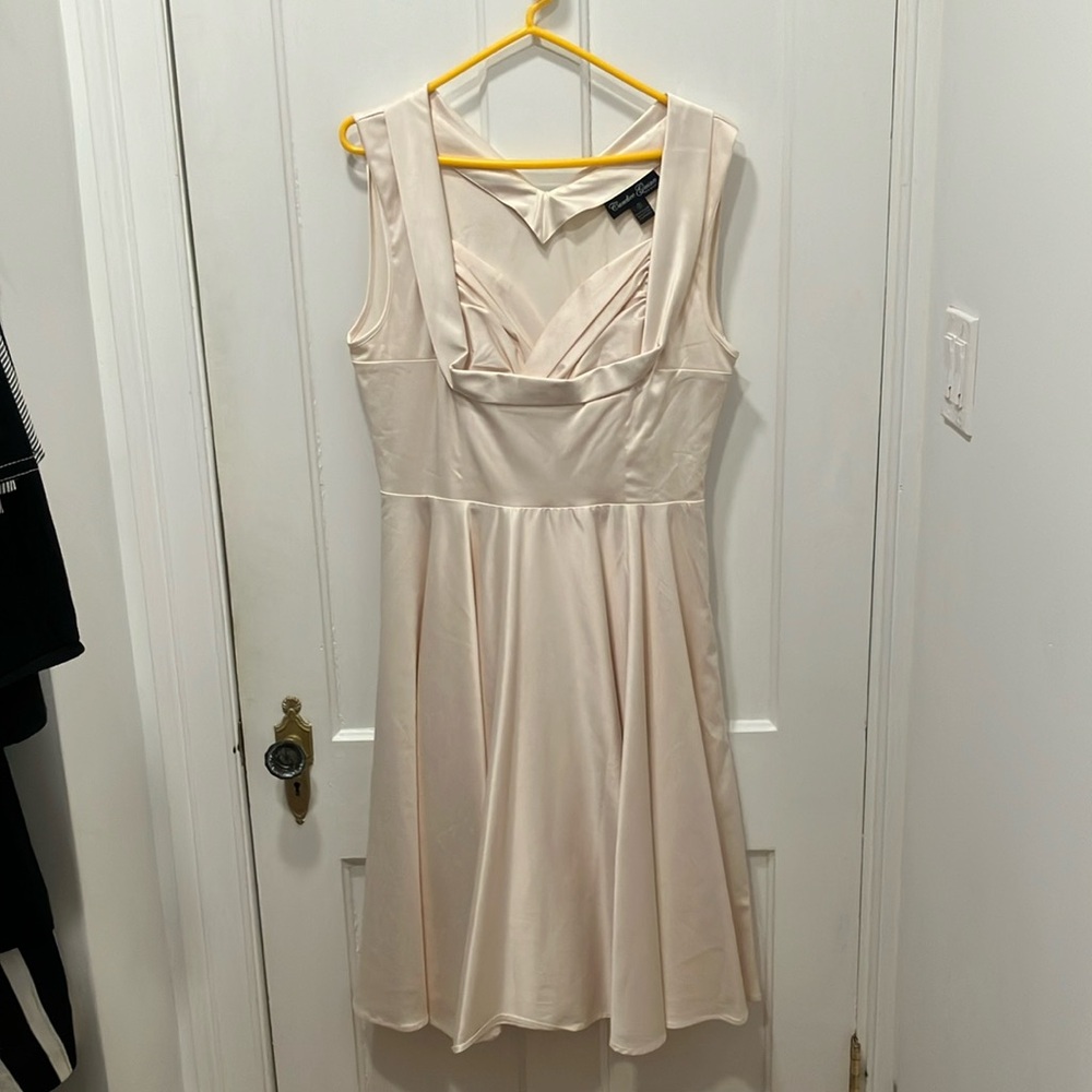 Cream Pleated Midi Sundress for Wedding Guest